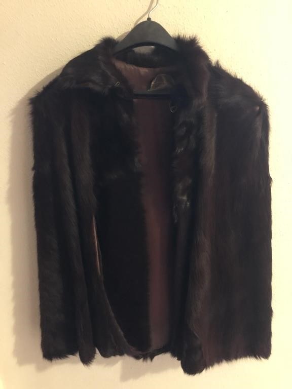 Fur coat/cape