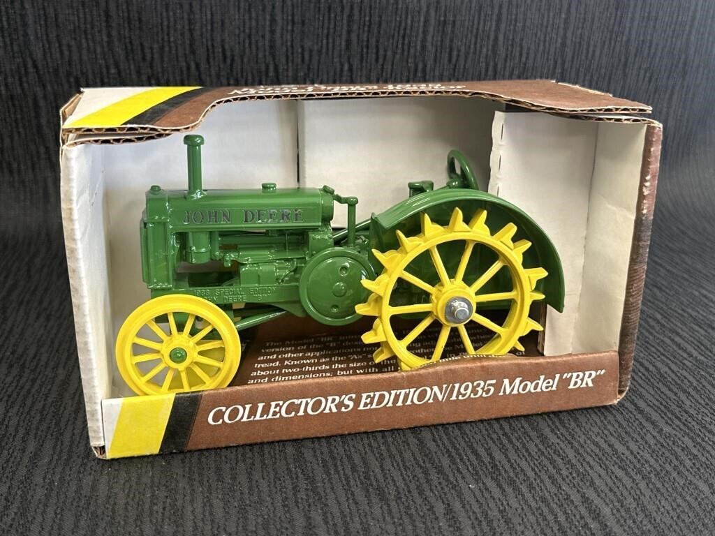 Terry Werner Toy Tractor Collection-ONLINE AUCTION