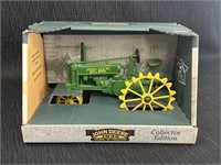 John Deere 1935 Model B tractor, Die-Cast  1/16