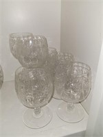Mixed lot of glassware