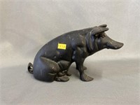 Cast Metal Pig Form Still Bank