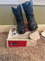 Men’s Justin size 10 1/2 boots