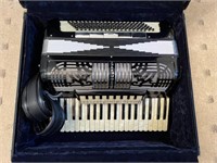 Polytonette accordion
