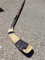 GAME USED CHRIS CHELIOS HOCKEY STICK