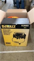 DeWalt heavy duty air compressor in box untested