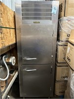 TRAULSEN Commercial Heated Cabinet