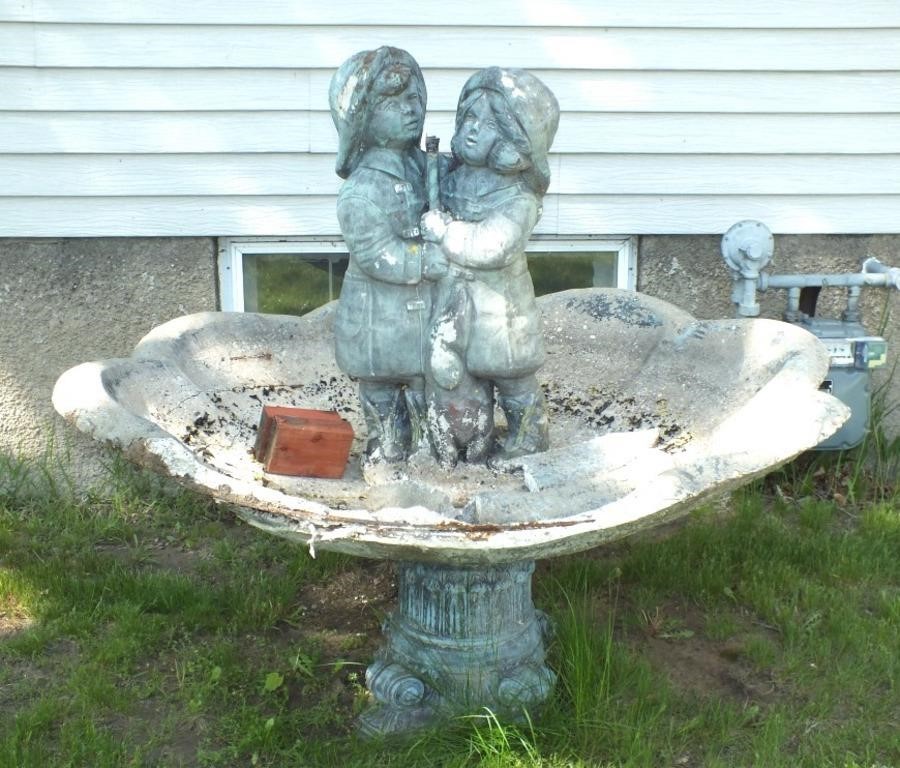 LARGE CEMENT FIGURAL OUTDOOR FOUNTAIN