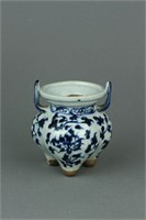 Chinese BW Tripod Porcelain Censor