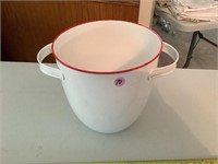 Enamelware bucket