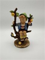 1950 Hummel "Apple Tree Boy" with Bee