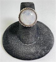 Sterling Large Moonstone Ring 7 Grams Size 5.75