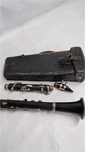 Antique Buffet Paris Clarinet with Leather Case