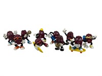 10 California Raisin Figures