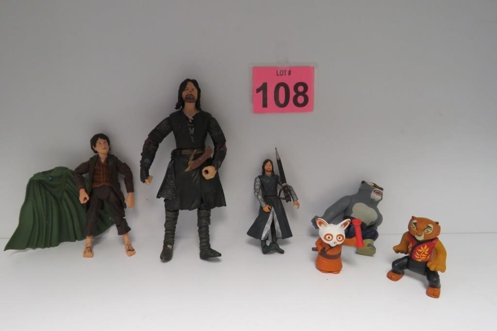 Lord Of The Rings & Kung Fu Panda Figures