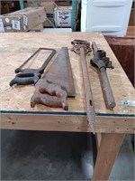 Saw 29 x 7, hack saw 22 x 5, vintage hay spear 3