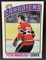1976 OPC #15 Peter Mahovlich Hockey Card