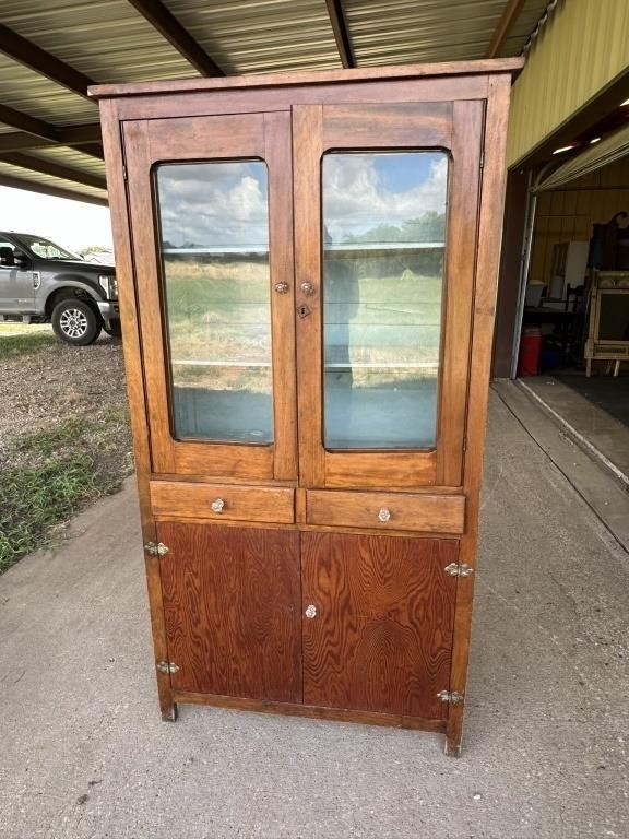 Antique Kitchen Hutch w/ Dual Glass Doors-SEE NOTE