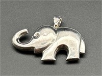 Sterling Silver Elephant Pendant, TW 9.6g