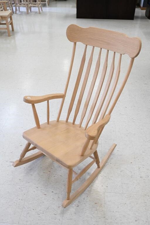 MENNONITE FURNITURE GALLERY ONLINE AUCTION - JUNE 17TH @ 7PM