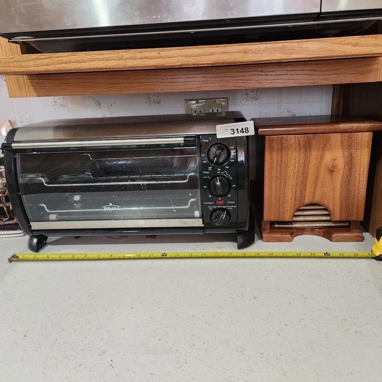 Rival Toaster Oven - approx 19" x 12" x 11" &