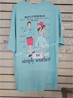 simply southern shirt size XL