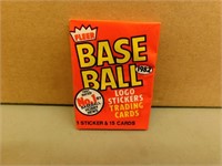 1-1982 Fleer Baseball Wax Packs