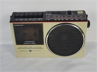 G E Cassette Player Radio 3-5244b