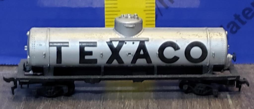 HO Scale Railroad Texaco Tanker Car