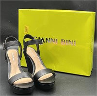 Gianni Bini Black Leather Wedge Shoes
