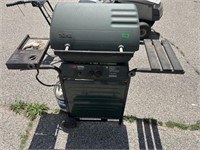 Propane grill w tank