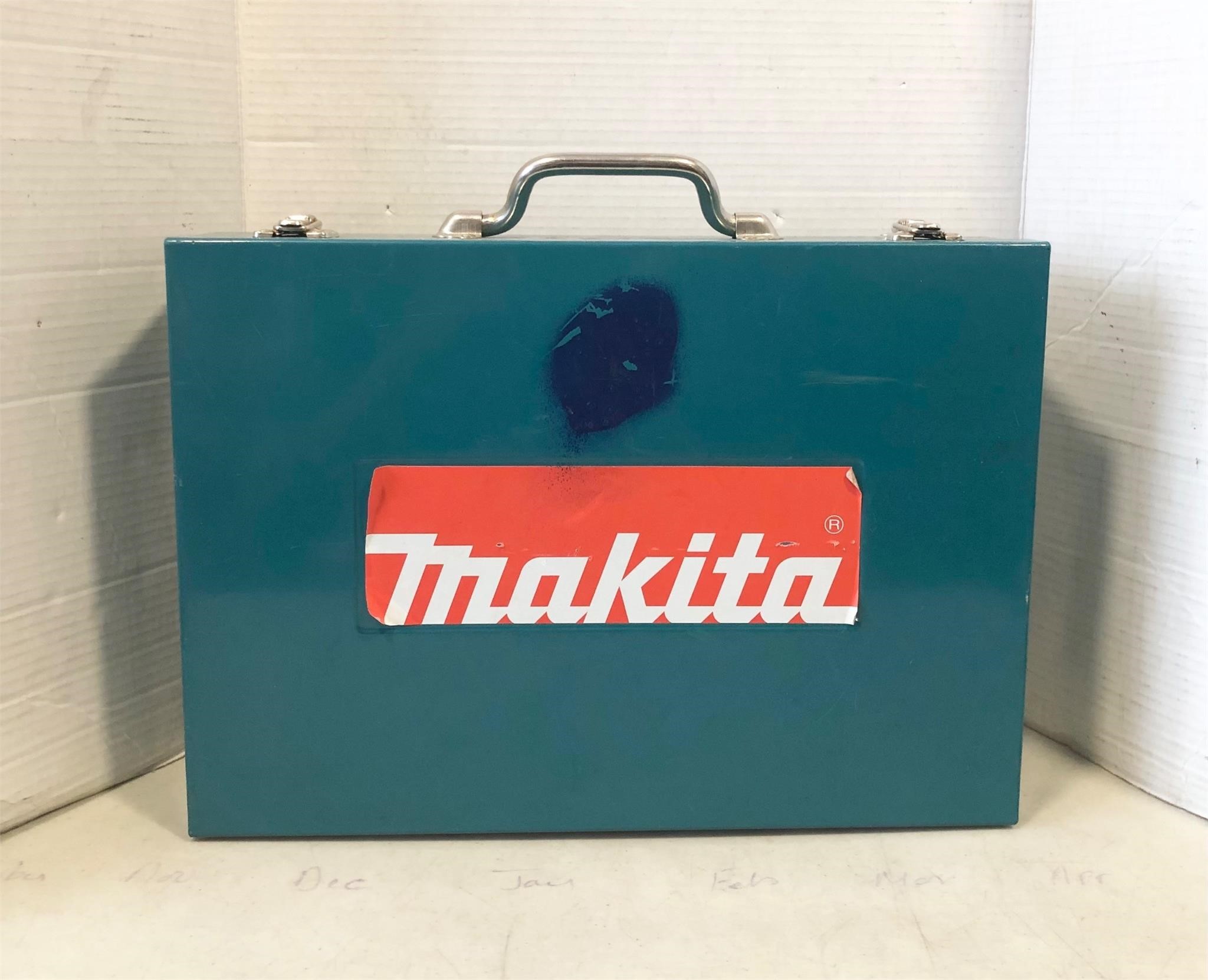 NEW Makita 3 1/4 inch Corded Impact Wrench with