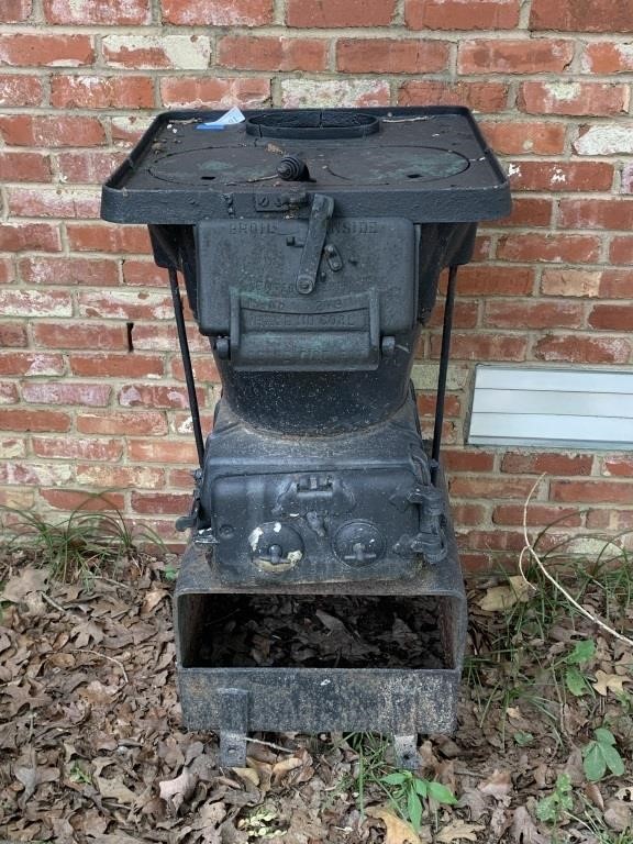 Wood Family Living Estate Auction North Little Rock