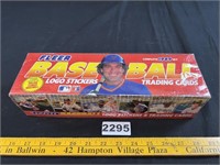 Sealed 1989 Fleer Baseball Set