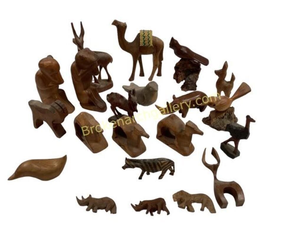 Group Small Wood Carvings, Animals