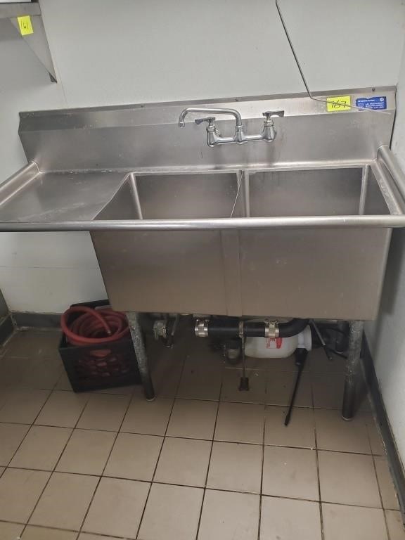 2 COMPARTMENT SINK WITH DRAINBOARD 57" X 24" X 45"