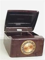 vintage Admiral turntable/ radio- AS IS !