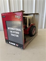 International 186 Hydro Tractor