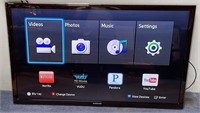 11 - SAMSUNG 46" SMART TV