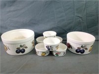 Vintage Bakeware 6"- 7" Diameter with 6 Ramekins