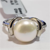 $160 Silver Freshwater Pearl Ring