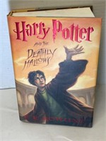 RARE FIRST EDITION HARRY POTTER AND THE DEATHLY