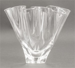 Vintage Glass Handkerchief Vase. 20th C