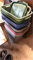 10 totes with 2 lids