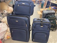 Protocol Luggage Set