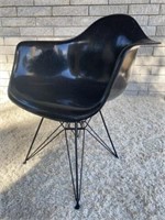 EAMES FOR HERMAN MILLER EIFFEL TOWER CHAIR