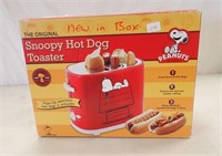 SNOOPY HOT DOG TOASTER IN ORIG BOX