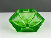 Cool green diamond shape ashtray