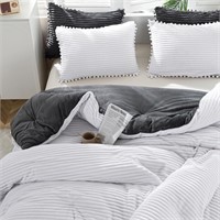 Twin size Comforter Set- 3pcs Reversible