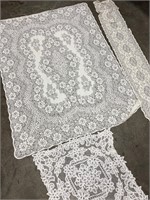 3X LARGE LACE ANTIQUE TABLE CLOTH, RUNNER & MORE