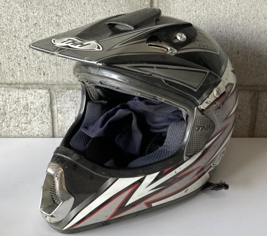 THH - TX10 Helmet (Size M)